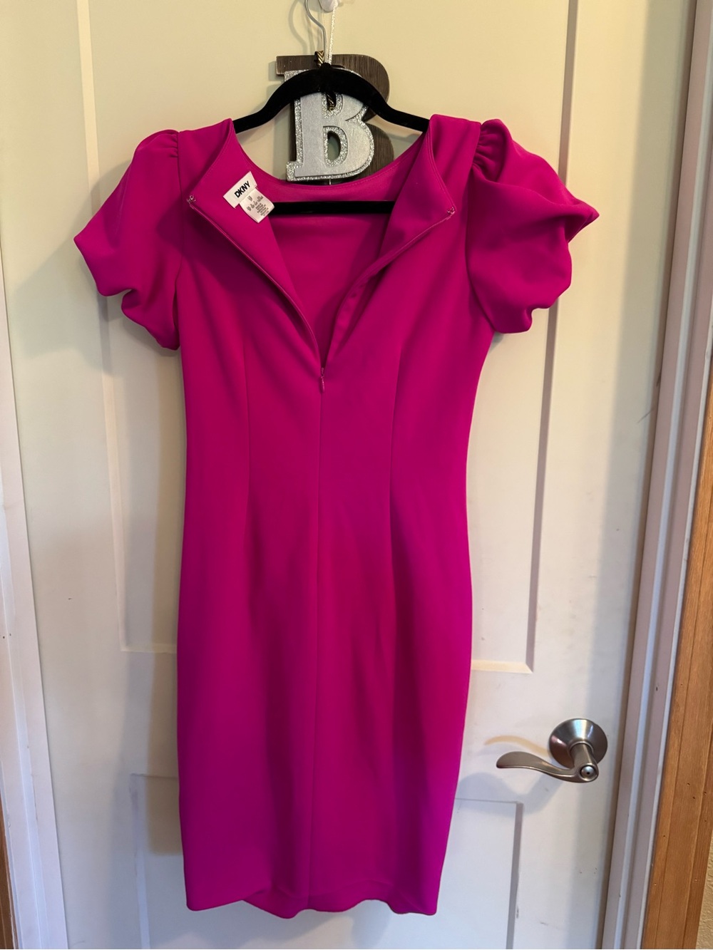 DKNYFuchsia Puff-Sleeve Sheath Dress
